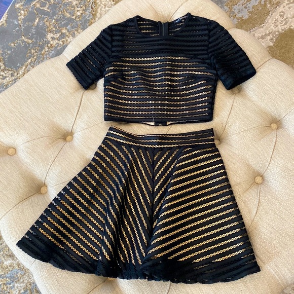 Miss Behave Girls Size 8 Two piece Black with cream lining outfit. - Picture 1 of 8